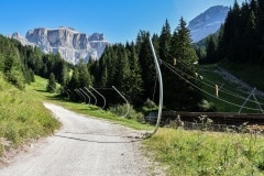 DSC_6524 Dolomitterne om sommeren med Sella massiv i baggrunden